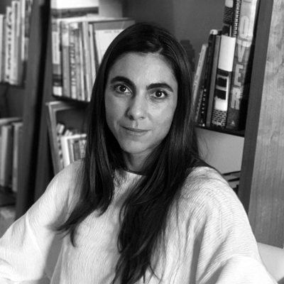 Fabiana Possamai Wills headshot