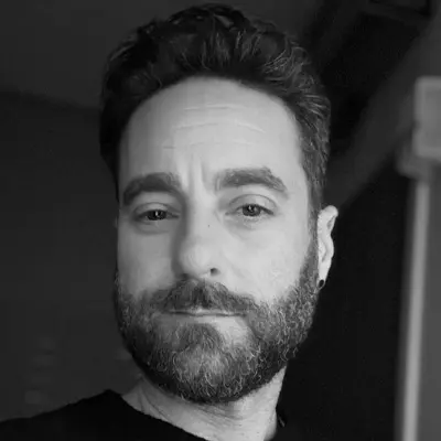 Joe Censoplano headshot