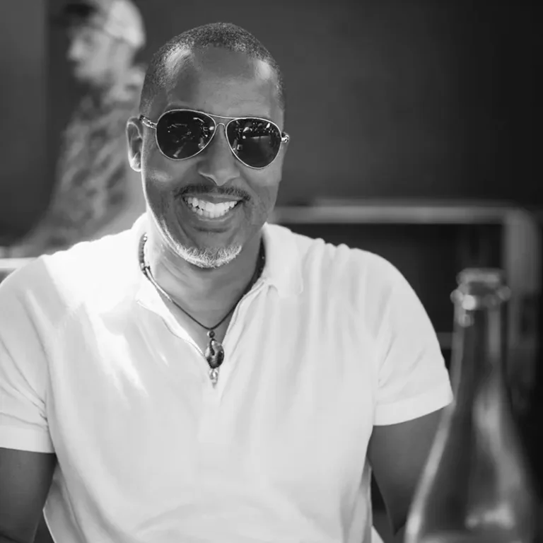 Robert Revels headshot